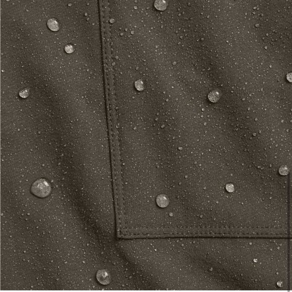 Athleta Headlands Hybrid Cargo Pant - Size 4 - Picture 3 of 6